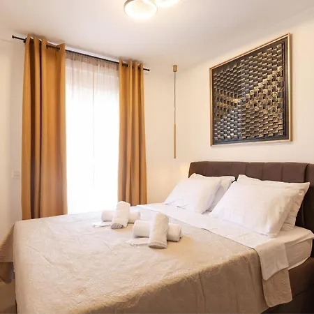 Belvedere Luxury Two Bedroom With Parking * Zadar